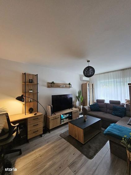 Apartament cu 3 camere decomandat în Decebal