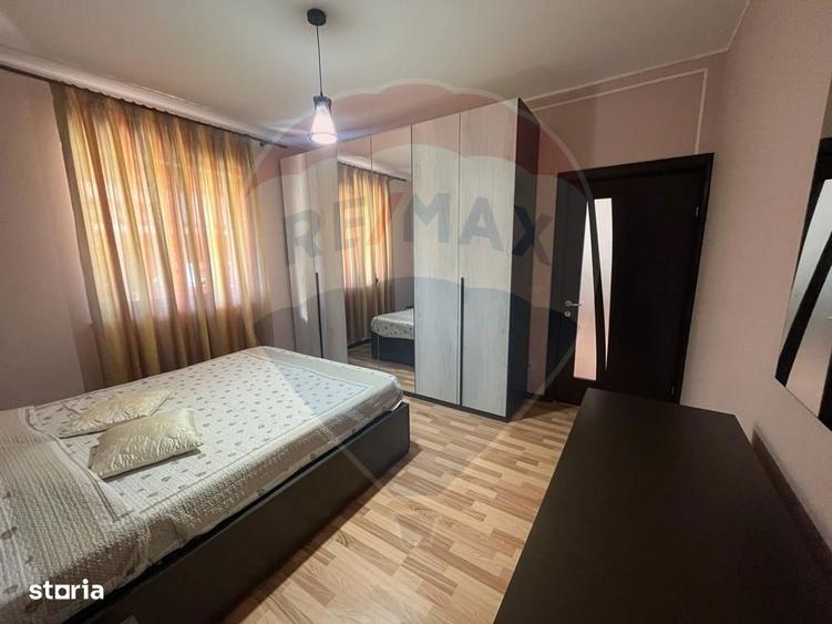 Casa / Vila de vanzare str Dobrogeanu Gherea Radauti - 8