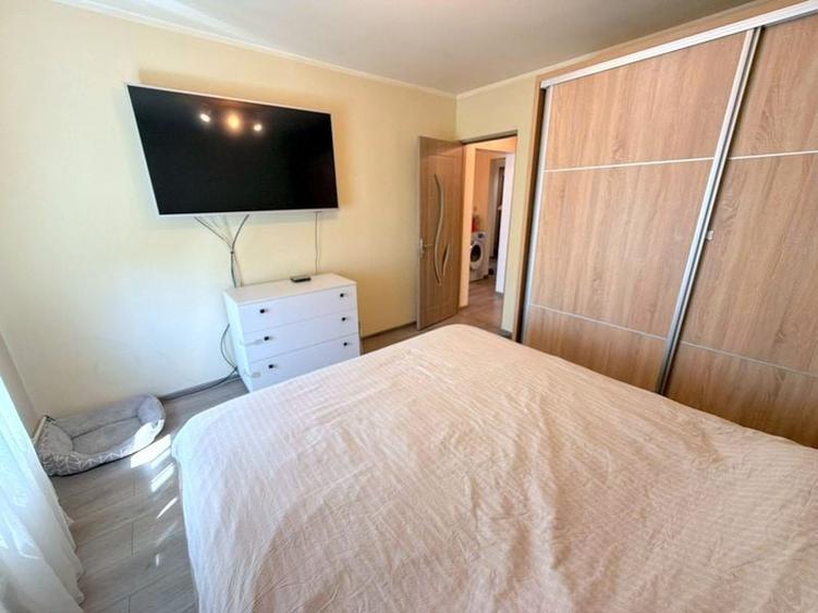 Apartament cu 3 camere decomandat în Nord
