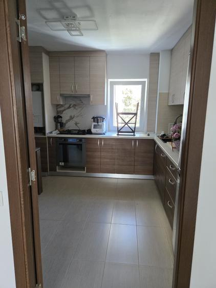 Apartament cu 3 camere decomandat în Nord