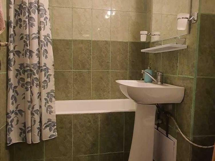 Garsonieră decomandată în Lacul Tei