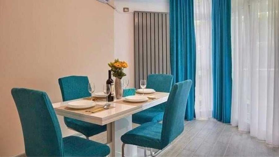 Apartament cu 2 camere decomandat în Craiovița Nouă