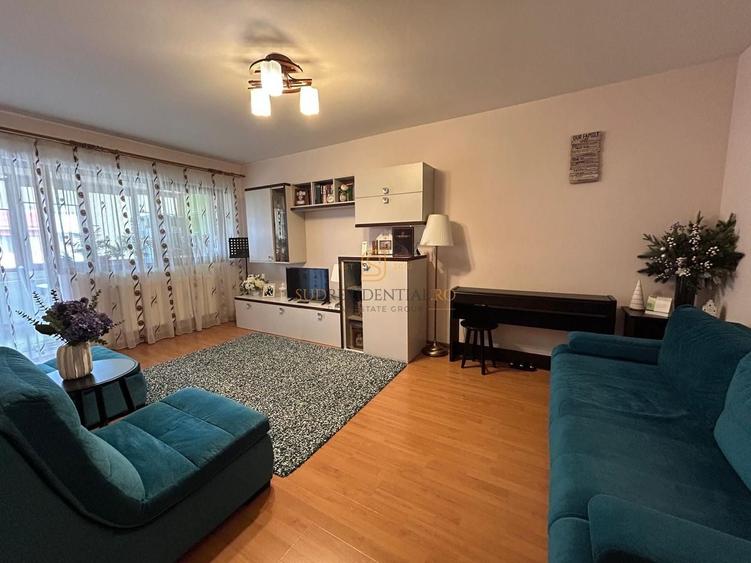 Apartament cu 2 camere semidecomandat, mobilat în Central — fotografia 3