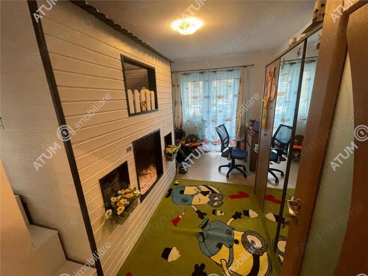 Apartament cu 3 camere decomandat în Central