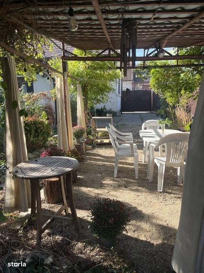 Casă cu 3 camere cu Teren 500 Mp în Central
