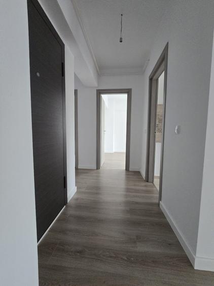 Apartament cu 2 camere decomandat în Canta