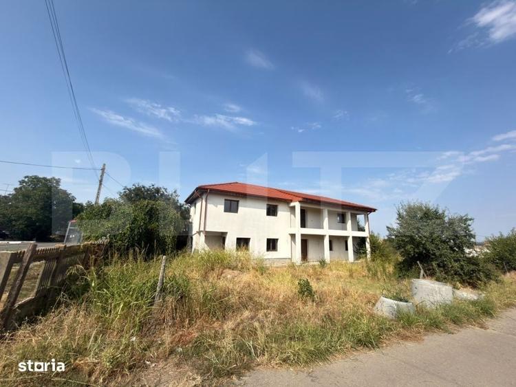 Casă cu 4 camere în Gura Văii