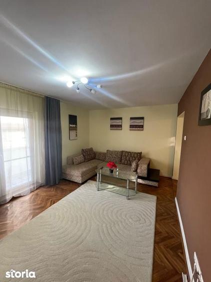 Apartament cu 3 camere, mobilat în Gării