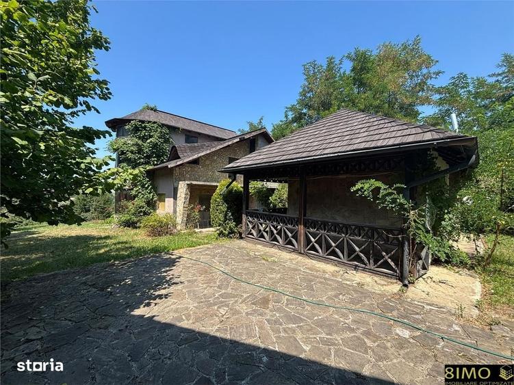 Casă cu 4 camere în Fălticeni