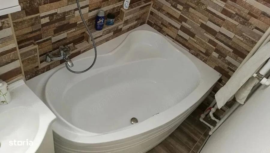 Apartament cu 2 camere semidecomandat în Casa de Cultură