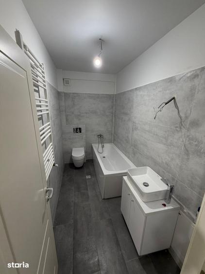 Garsonieră decomandată în Bucium