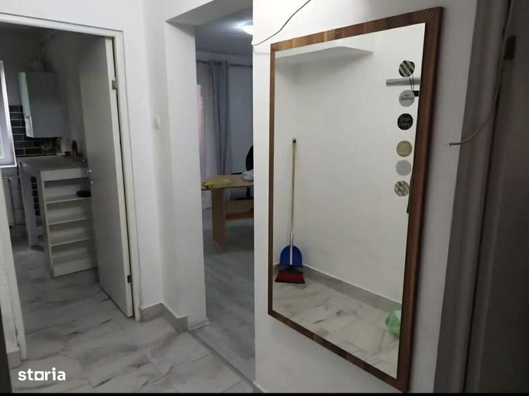 Apartament cu 3 camere în Săsar