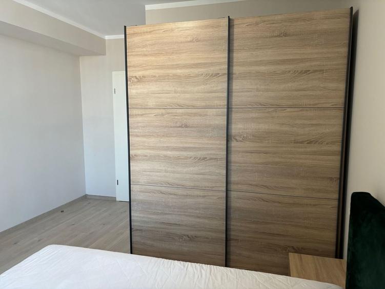 Apartament cu 2 camere decomandat, mobilat în Spitalul Județean