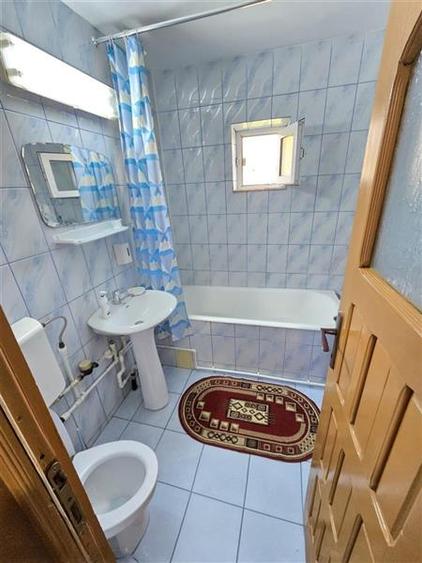 Apartament cu 2 camere decomandat în Mircea cel Bătrân