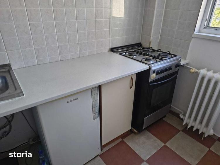 Garsonieră semidecomandată în Tei