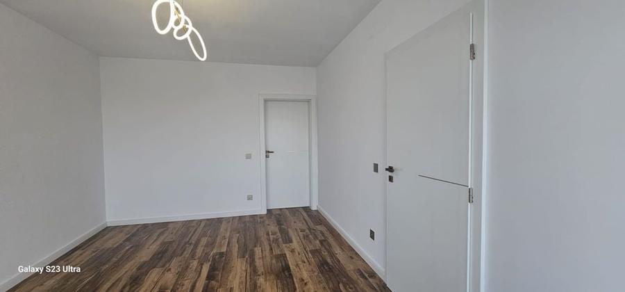 Casă cu 3 camere cu Teren 500 Mp în Albert
