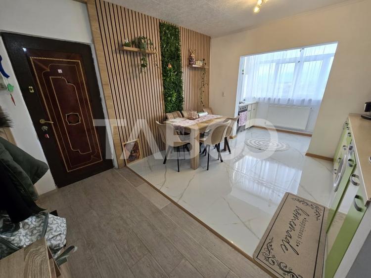 Apartament cu 2 camere decomandat, mobilat în Vasile Aaron