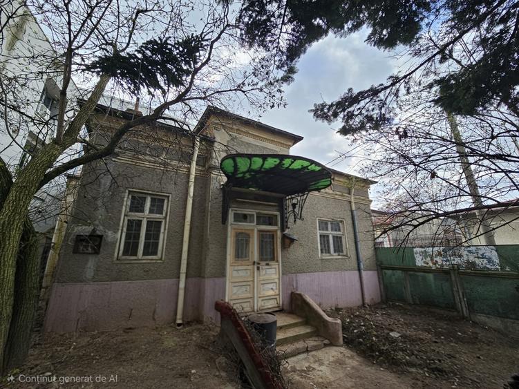 Casă cu 3 camere cu Canalizare în Banu Manta