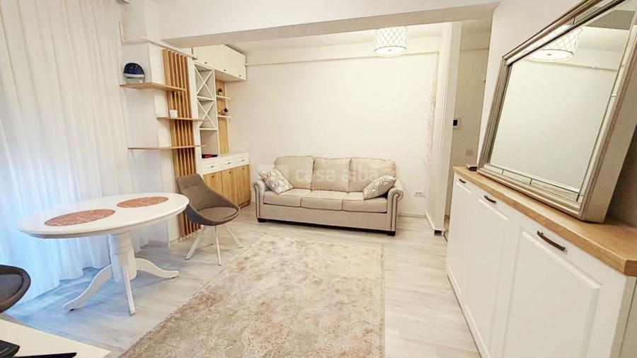 Apartament cu 2 camere nedecomandat, mobilat în Copou