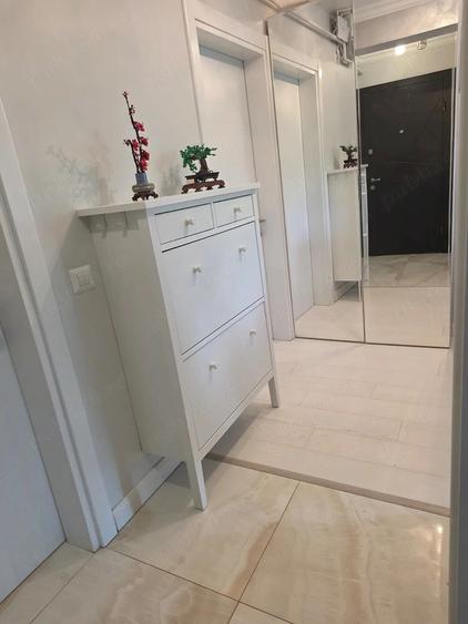 Apartament cu 3 camere decomandat, mobilat în Tătărași