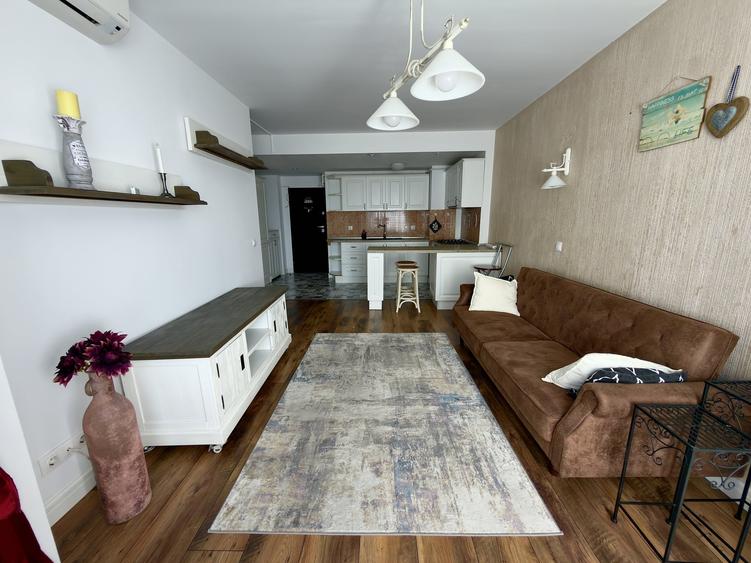 Apartament cu 3 camere decomandat, mobilat în Obor