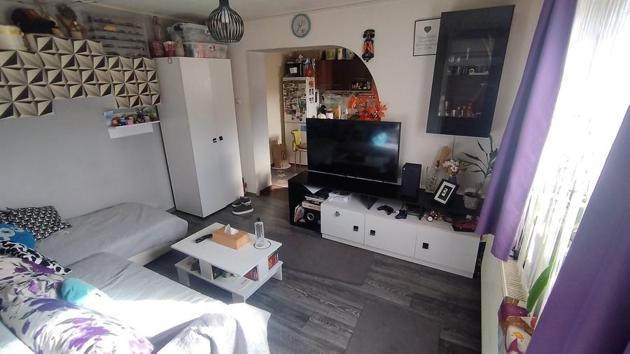 Apartament cu 2 camere nedecomandat în Vladimirescu
