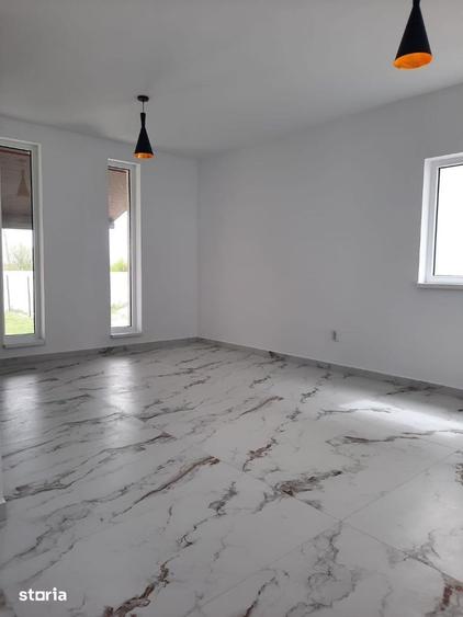 FARA COMISIOANE casa 5 camere P+1+pod incalzire pardoseala terasa beci - 2