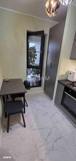 De vanzare apartament 3 camere Pipera-Avia?iei sector 1