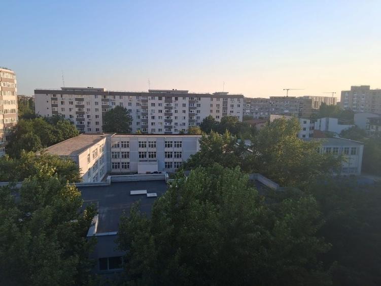 Apartament cu 2 camere decomandat în Lujerului