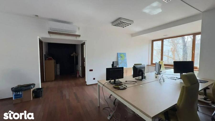 Apartament cu 4 camere în Floreasca