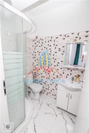 Apartament cu 3 camere decomandat, mobilat în Prelungirea Ghencea