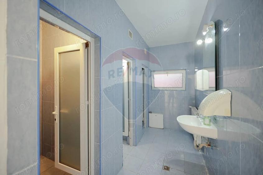 Casă cu Teren 380 Mp în Decebal