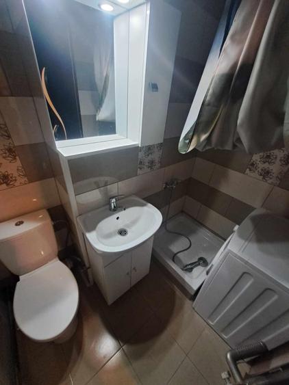 Inchiriez apartament 2 camere - 1