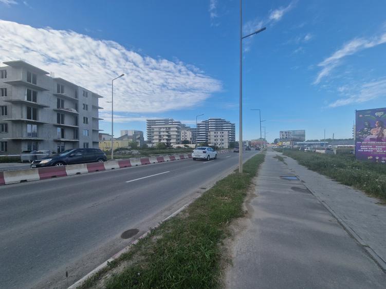 Teren Construcții intravilan de 1350 mp, în Central