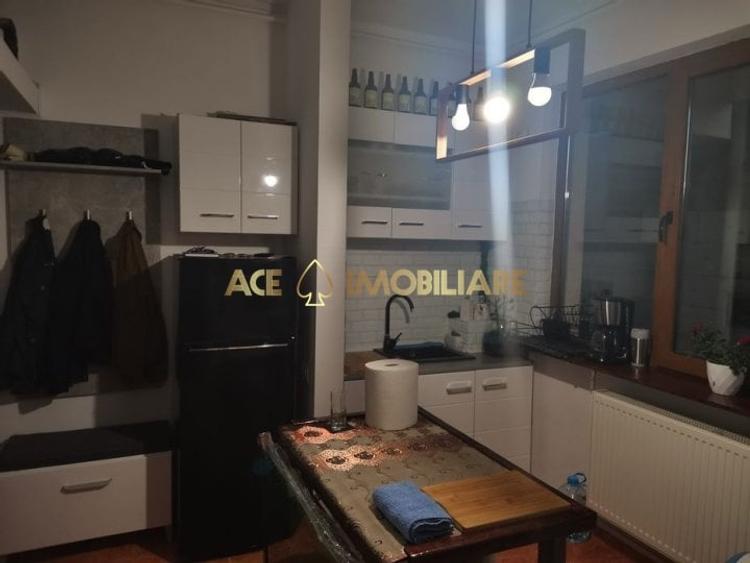 Garsonieră decomandată, mobilată în Gorjului
