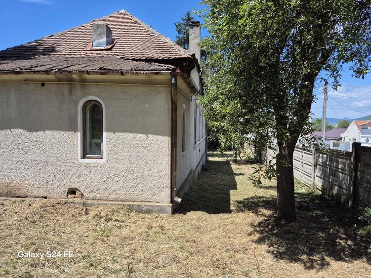 Teren de 100 mp, în Simeria Veche
