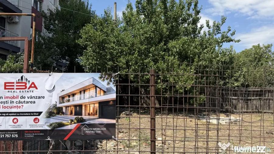 Teren în Apusului
