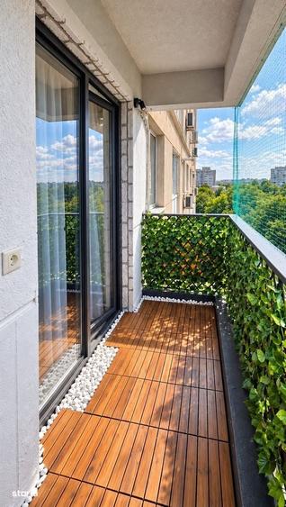 Apartament cu 3 camere decomandat în Exterior Vest