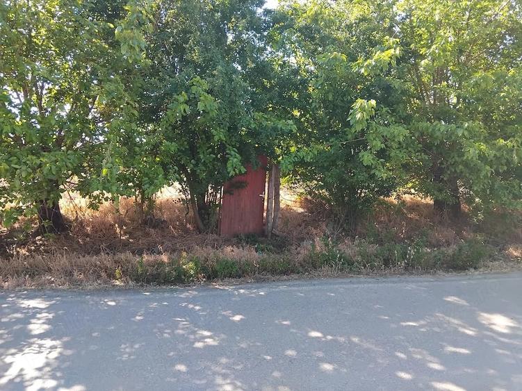 Teren de 928 mp, în Popești