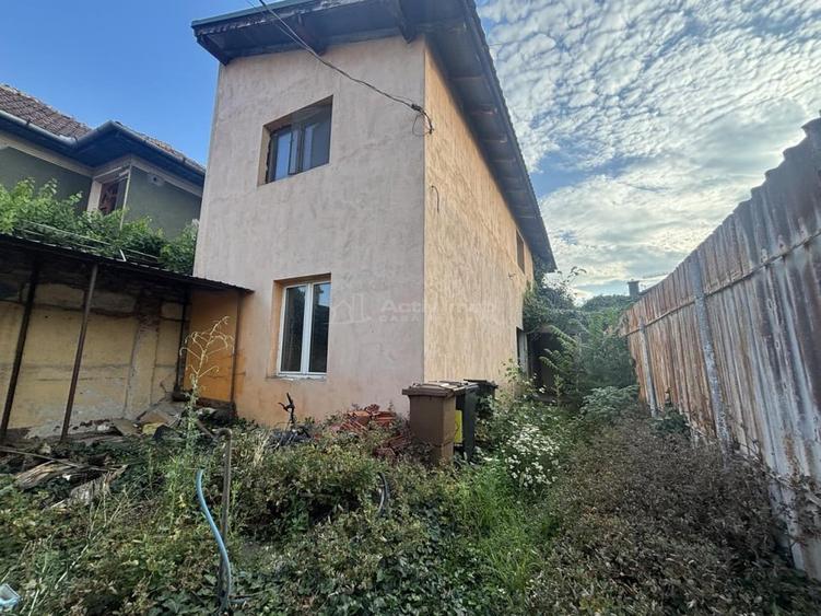 Casă cu 3 camere cu Teren 122 Mp în Central