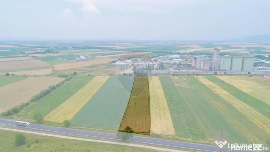 Teren intravilan de vanzare in Codlea, iesirea spre Sibiu - 3