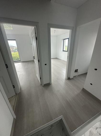 Casă cu 3 camere în Exterior Vest