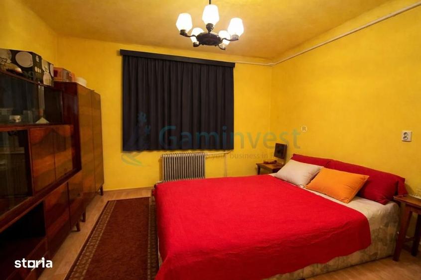 Casă cu 3 camere cu Teren 788 Mp în Vest