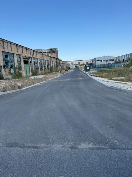 Spațiu industrial, de 2,600 mp, în Astra