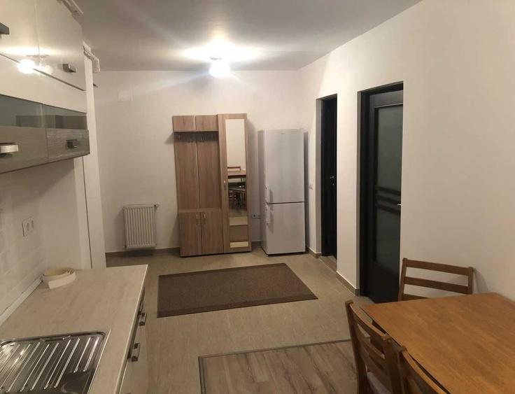 Apartament cu 2 camere decomandat în Florești