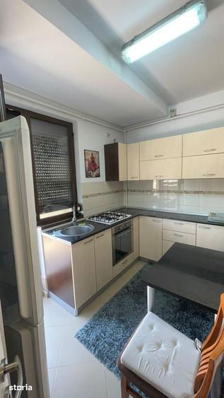 Apartament cu 2 camere decomandat în Ghencea