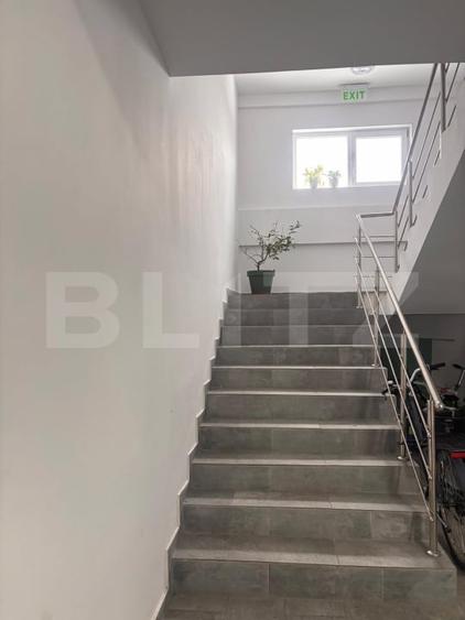 Apartament cu 3 camere decomandat în Viforâta
