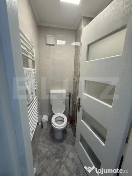 Apartament cu 4 camere decomandat în Central