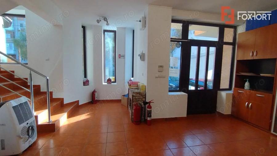 Casă cu 6 camere cu Teren 788 Mp în Bucovina