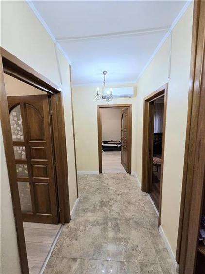 Apartament cu 4 camere decomandat, mobilat în Casa de Cultură